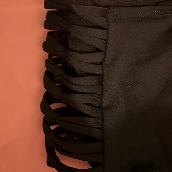 Ambrielle Bikini Bottom XL - Picture 4 of 4